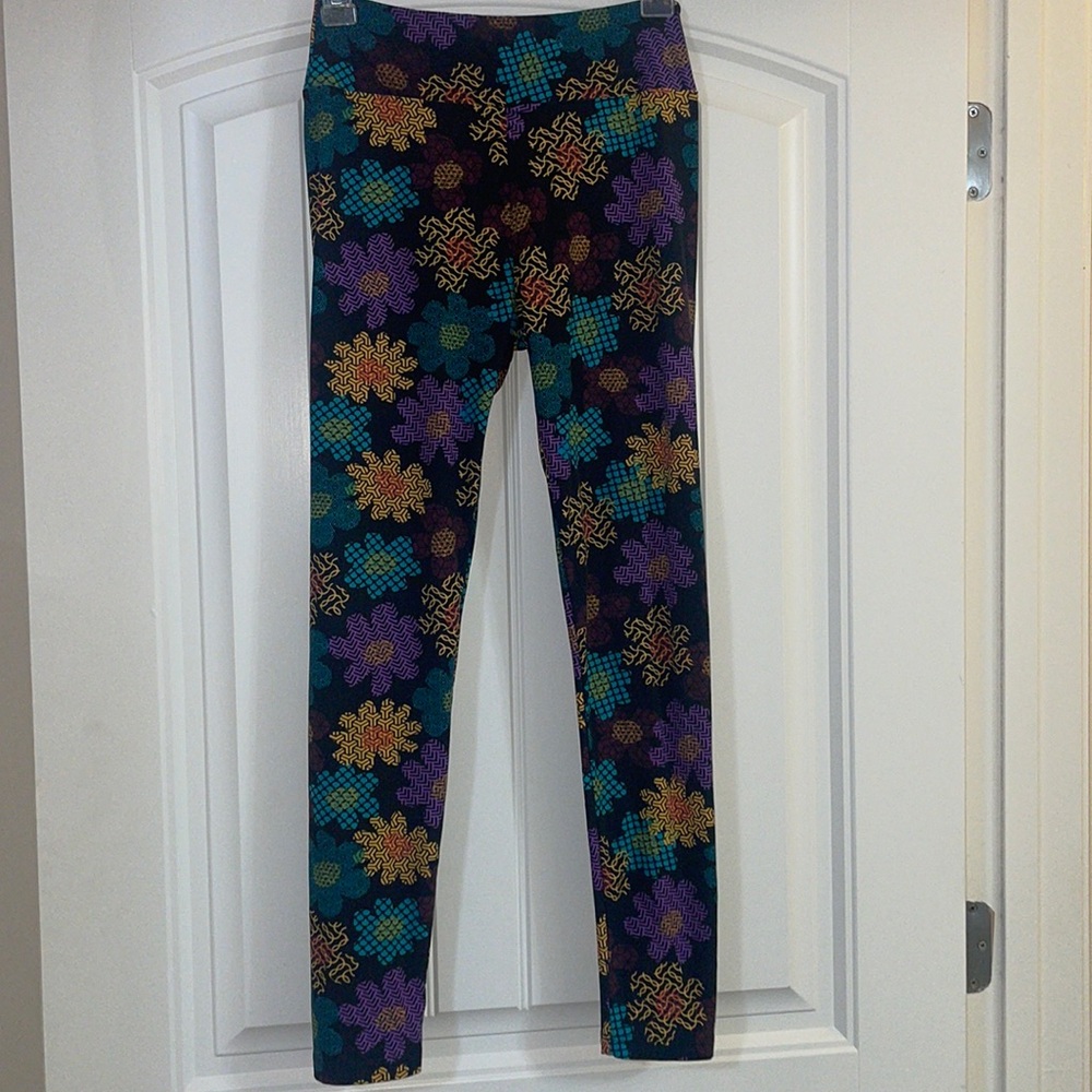 Lularoe Flowered Leggings